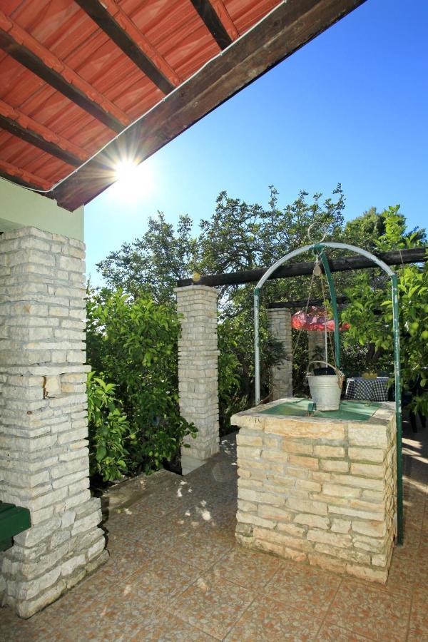 Stone House Oreb'S Cottage Vela Luka Exterior photo